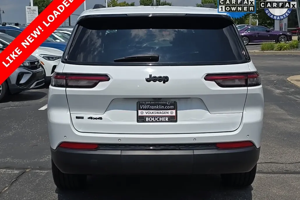 2022 Jeep Grand Cherokee Altitude photo 1