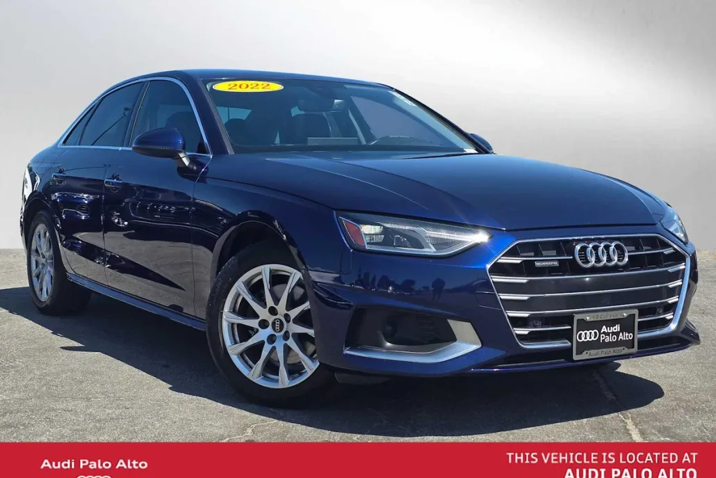 2022 Audi A4 Premium 40 TFSI Quattro photo 1