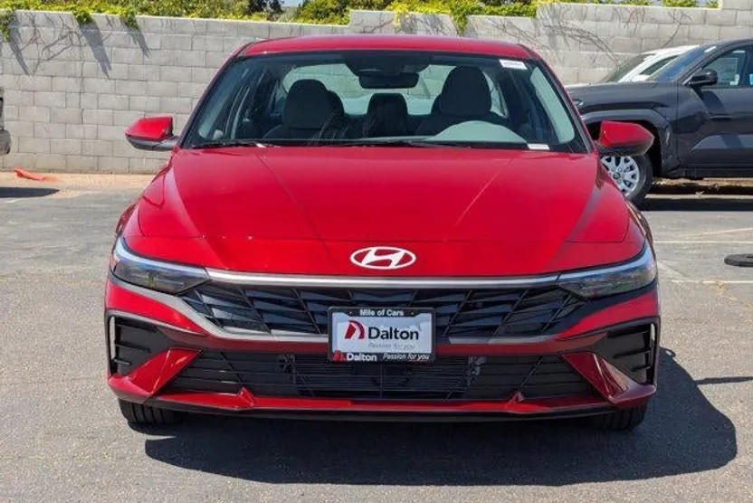 2025 Hyundai Elantra Hybrid Blue photo 1
