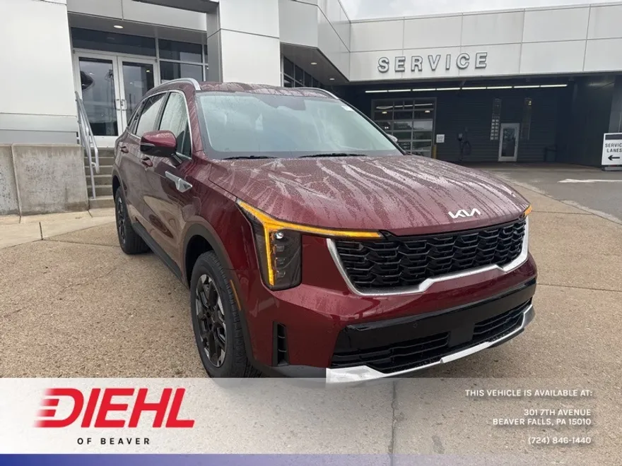2025 Kia Sorento S photo 1