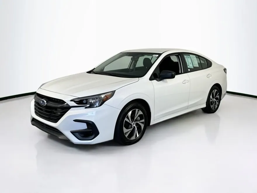 2025 Subaru Legacy Base photo 1