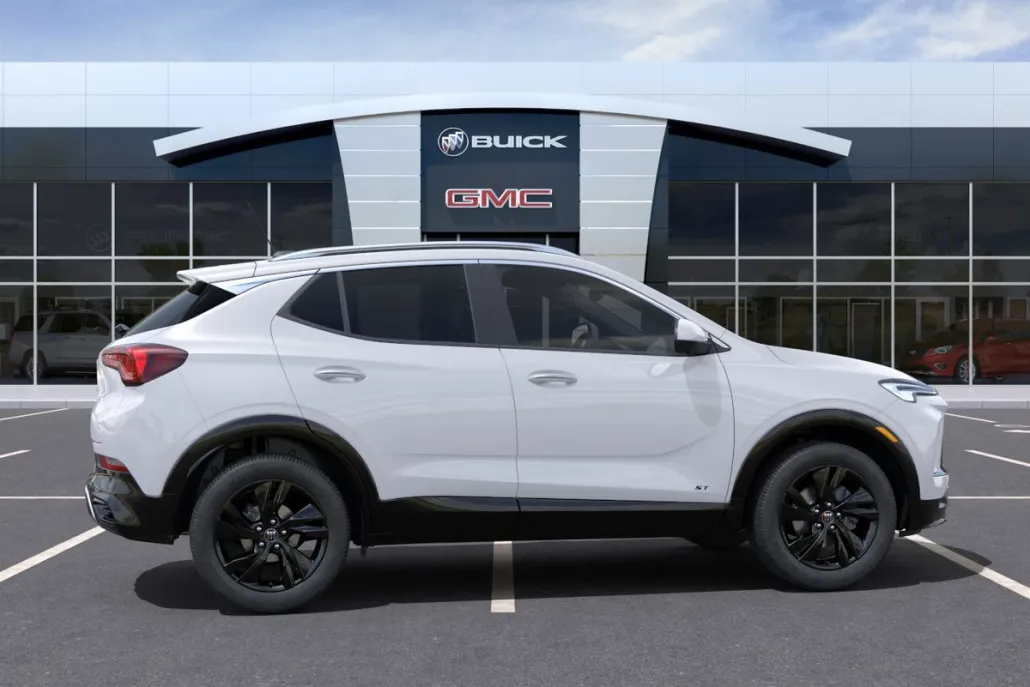 2025 Buick Encore GX Sport Touring photo 1