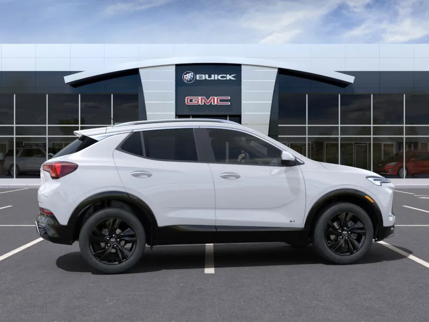 2025 Buick Encore GX Sport Touring photo 1