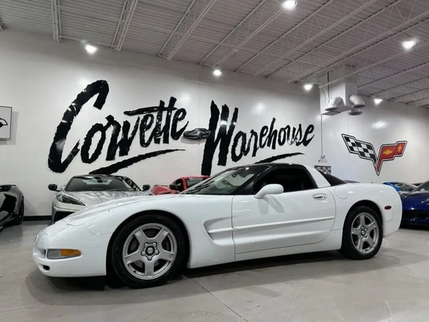 1998 Chevrolet Corvette Coupe photo 1