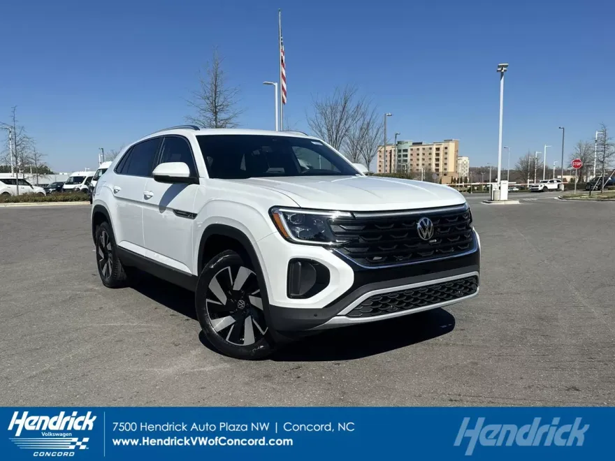 2025 Volkswagen Atlas Cross Sport SEL photo 1