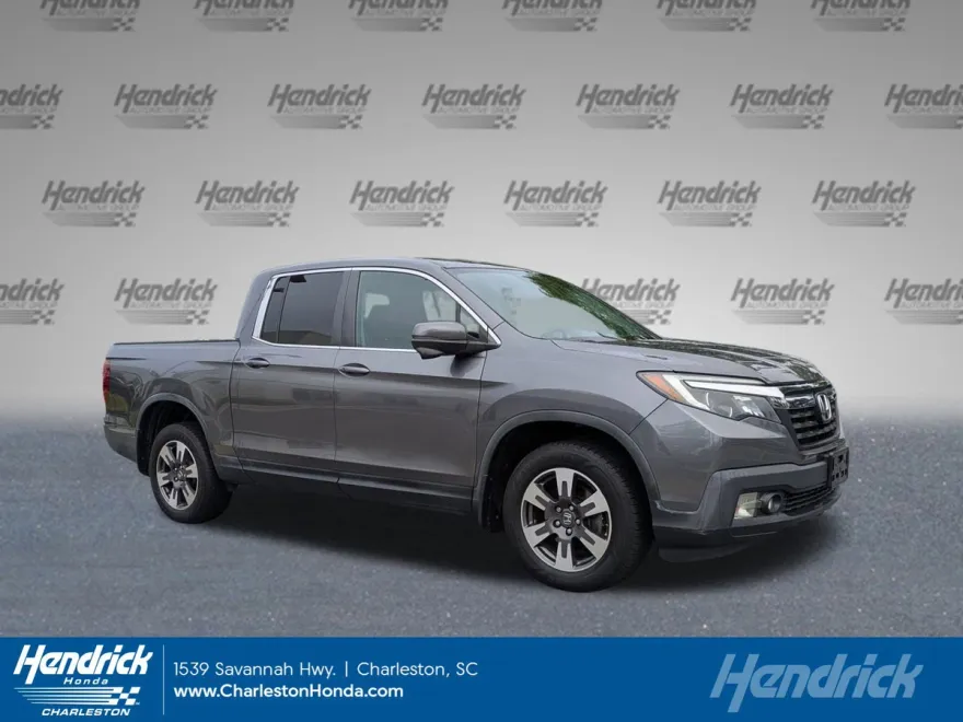 2017 Honda Ridgeline RTL-T photo 1