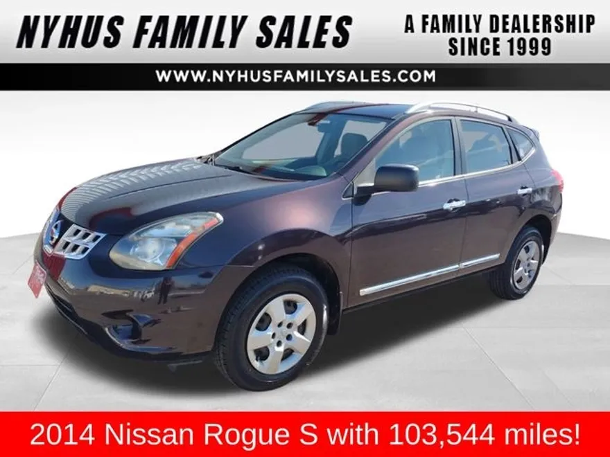 2014 Nissan Rogue Select S photo 1