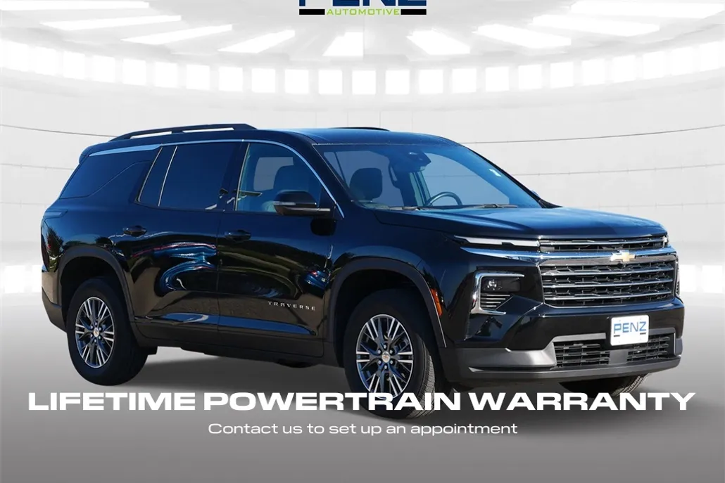 2024 Chevrolet Traverse photo 1