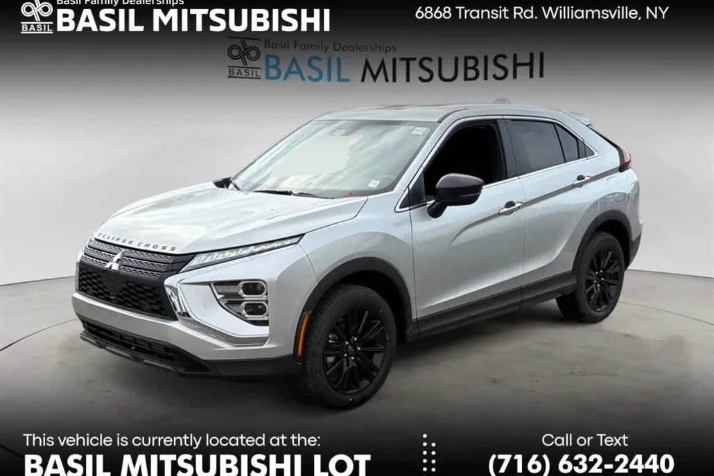 2025 Mitsubishi Eclipse Cross LE photo 1