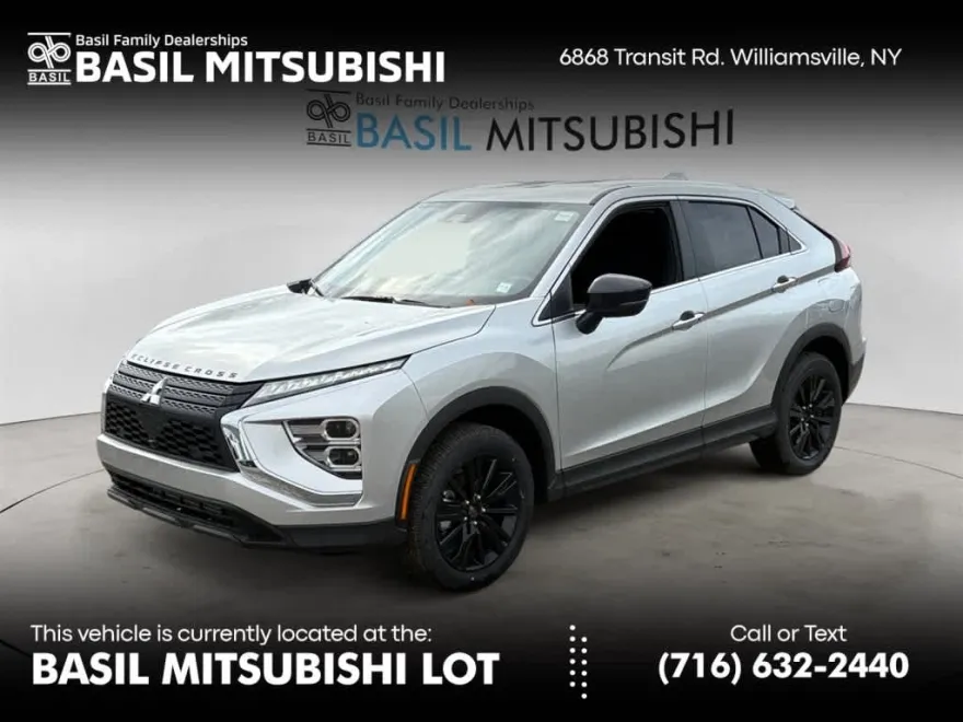 2025 Mitsubishi Eclipse Cross LE photo 1