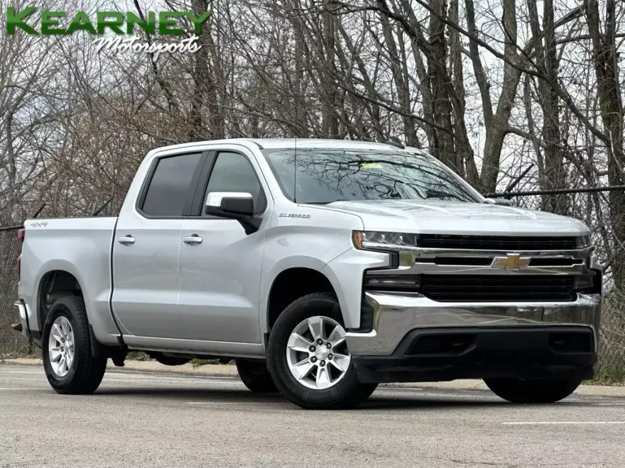 2022 Chevrolet Silverado 1500 LT photo 1