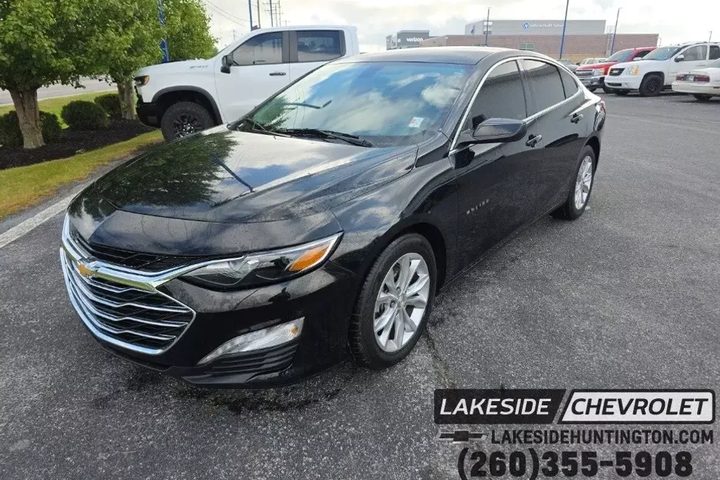 2022 Chevrolet Malibu 1LT photo 1