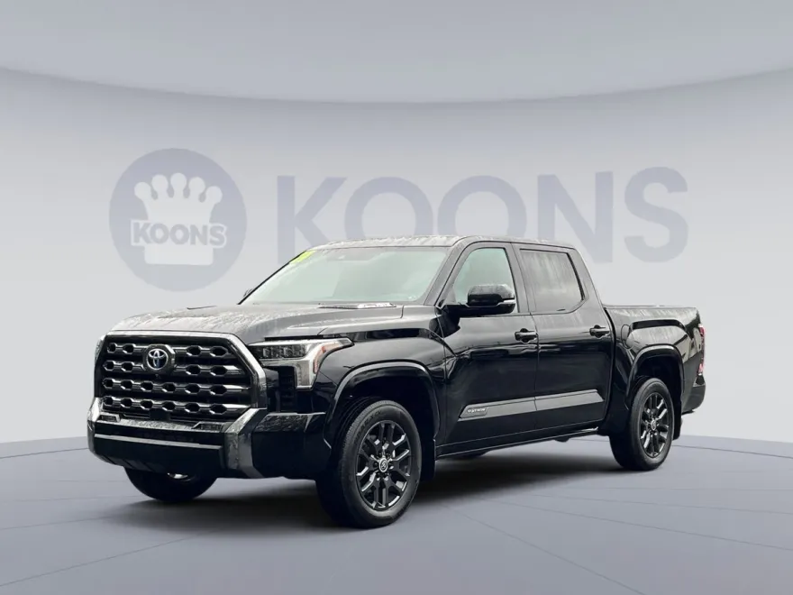 2024 Toyota Tundra Platinum photo 1