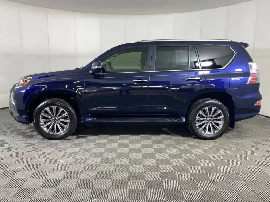 2020 Lexus GX 460 Luxury photo 1