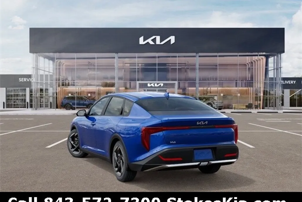 2025 Kia K4 EX photo 1