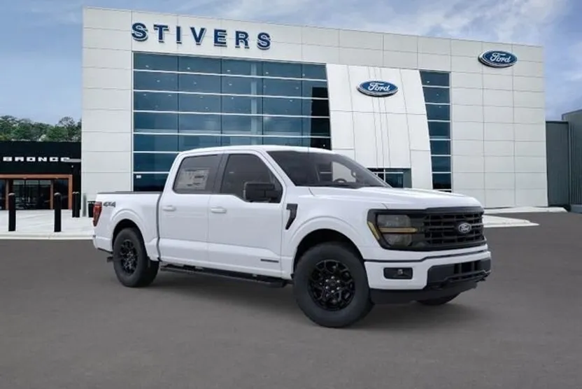 2025 Ford F-150 XLT photo 1