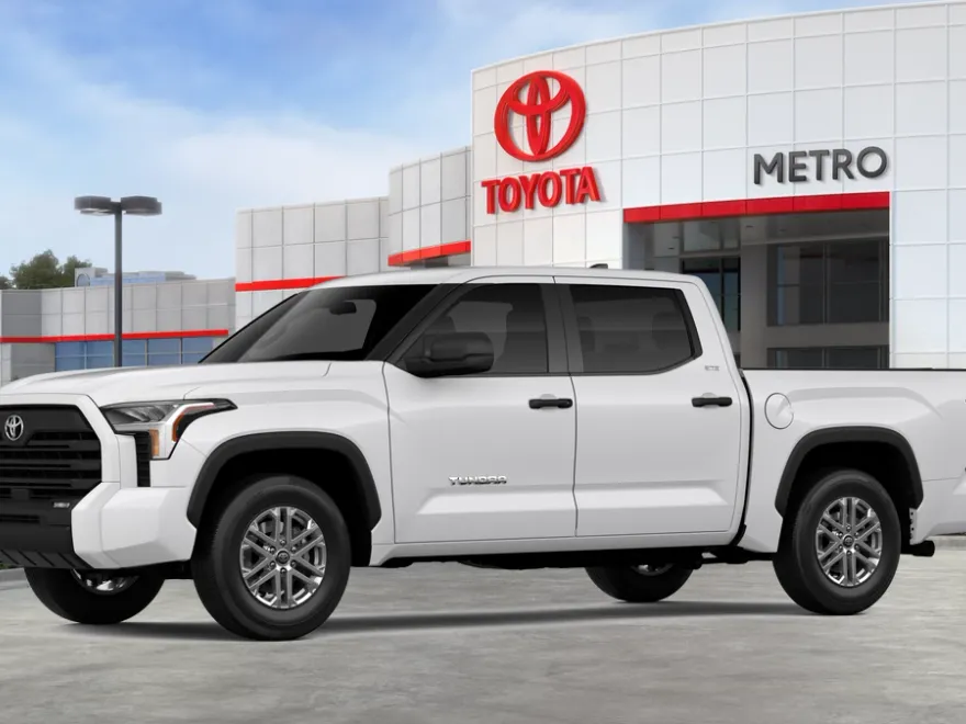 2026 Toyota Tundra SR5 CrewMax photo 2