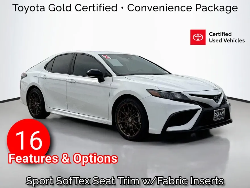 2023 Toyota Camry SE photo 1