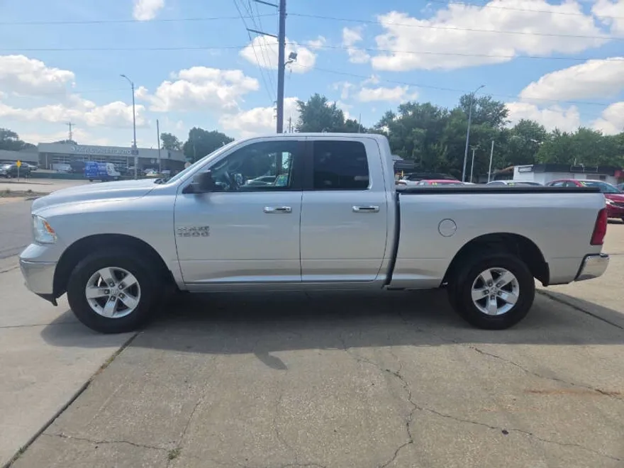 2016 Ram 1500 SLT photo 1