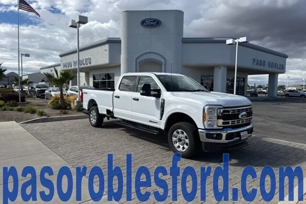 2024 Ford F-250 photo 1