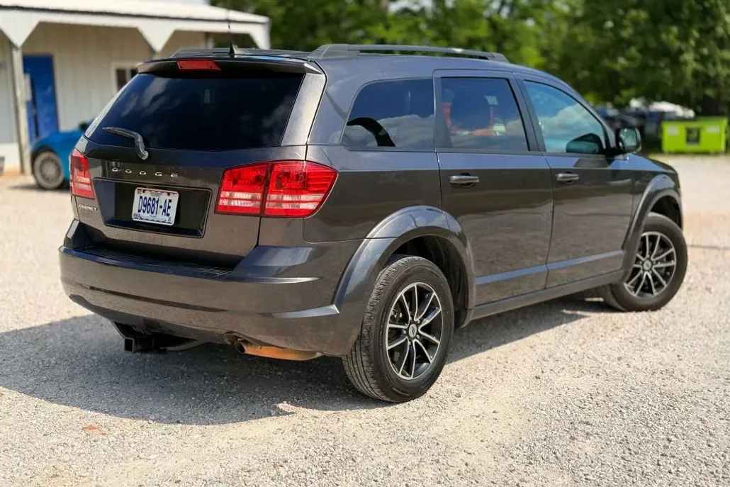 2018 Dodge Journey SE photo 1