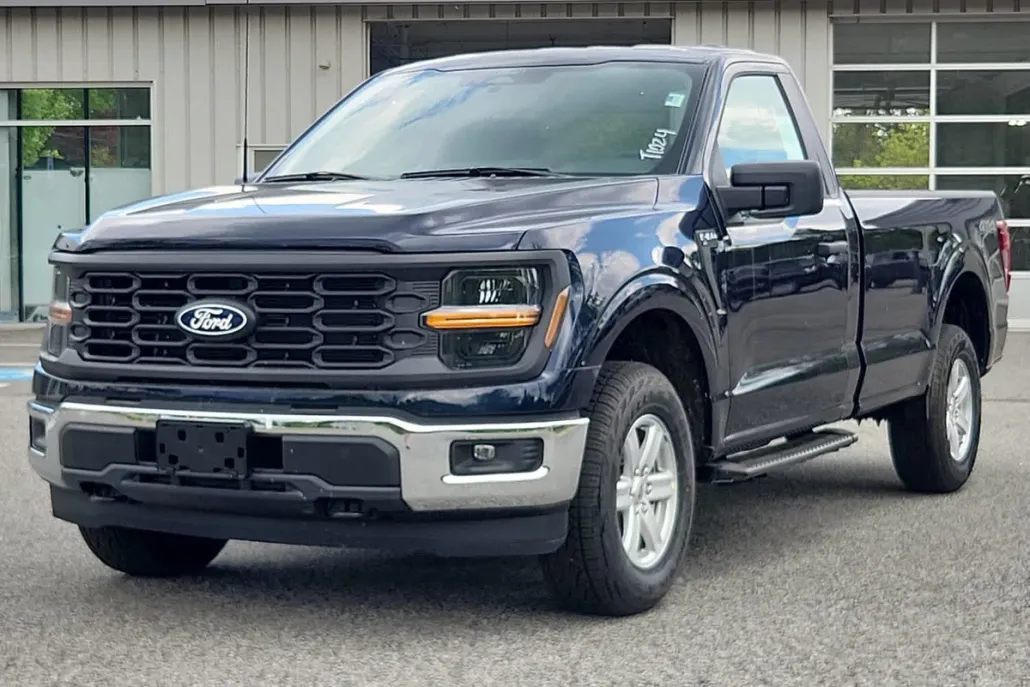 2025 Ford F-150 XL photo 1