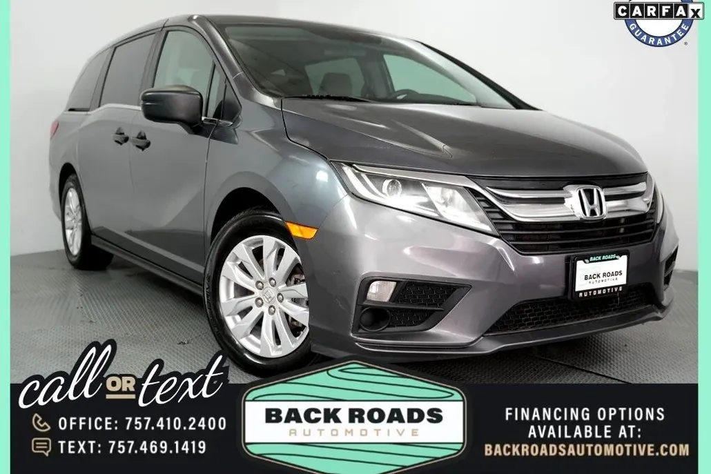 2018 Honda Odyssey LX photo 1