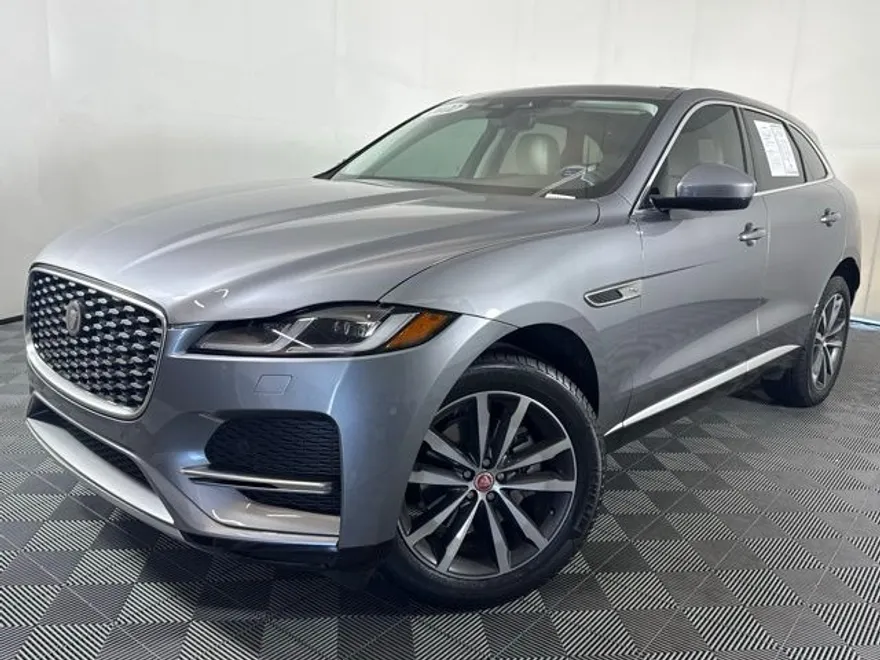 2022 Jaguar F-PACE P250 S photo 1