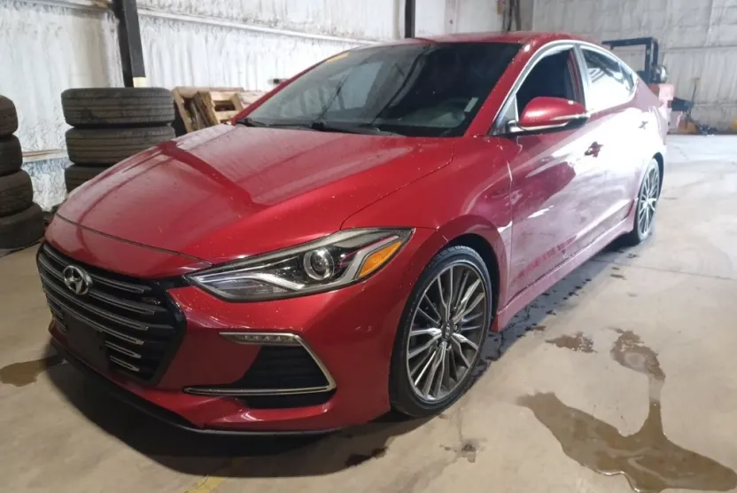 2018 Hyundai Elantra Sport photo 1