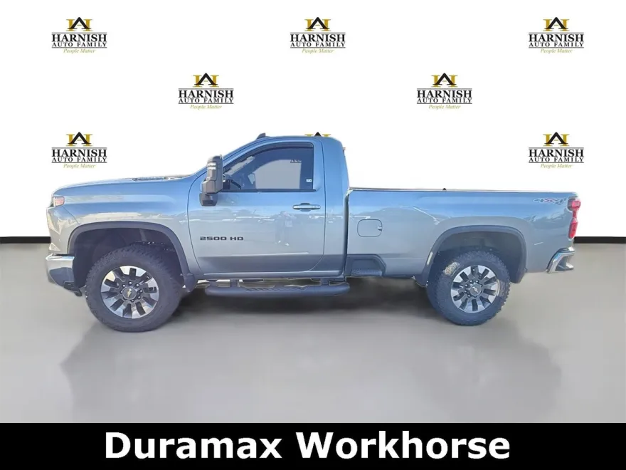 2025 Chevrolet Silverado 2500HD LT photo 1