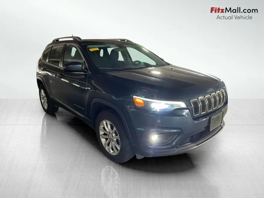 2019 Jeep Cherokee Latitude photo 1