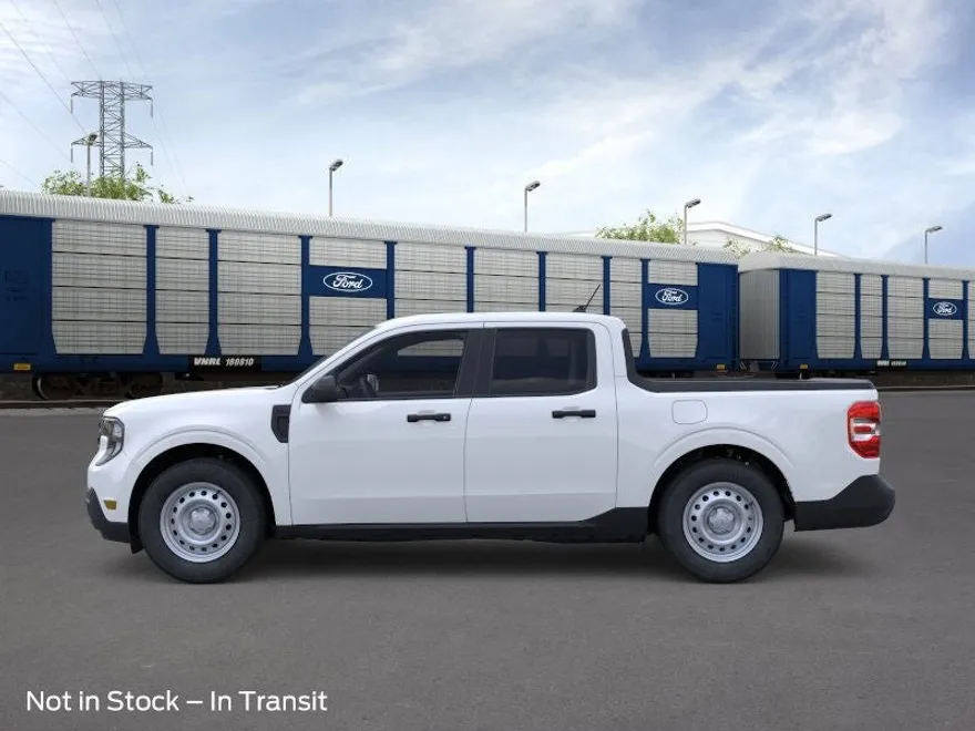 2025 Ford Maverick XL photo 1