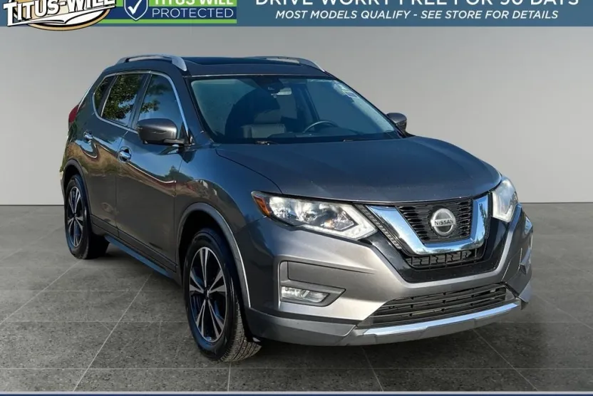 2020 Nissan Rogue SV photo 1