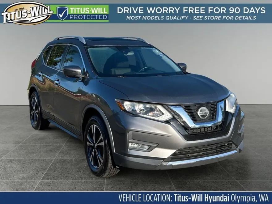 2020 Nissan Rogue SV photo 1