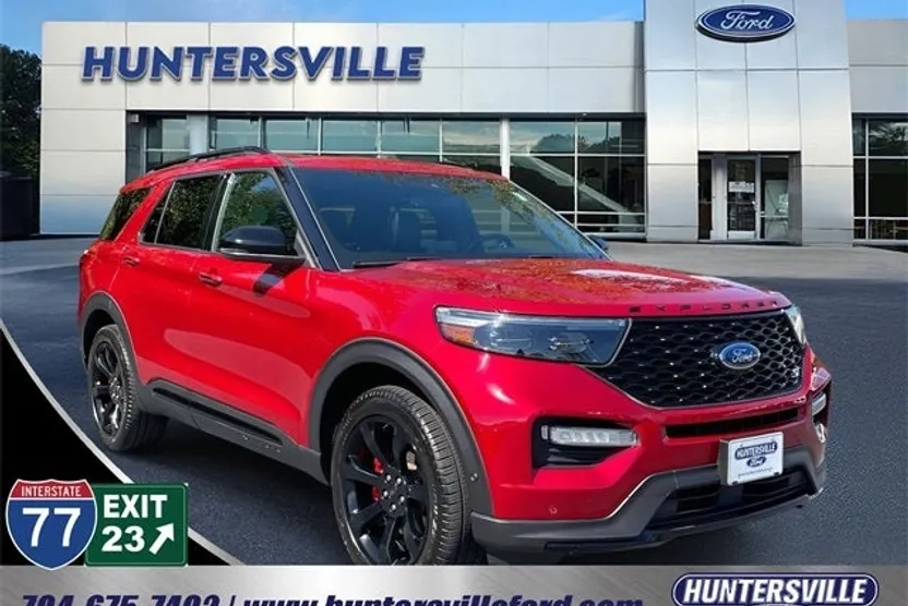 2020 Ford Explorer ST photo 1