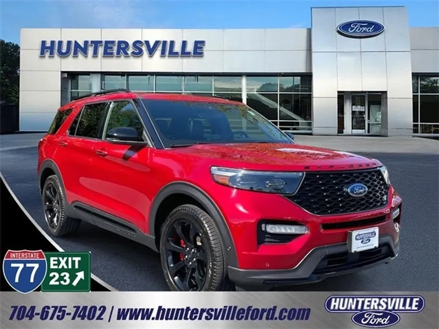 2020 Ford Explorer ST photo 1