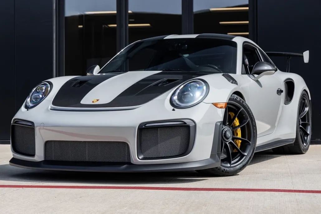 2018 Porsche 911 GT2 RS photo 1