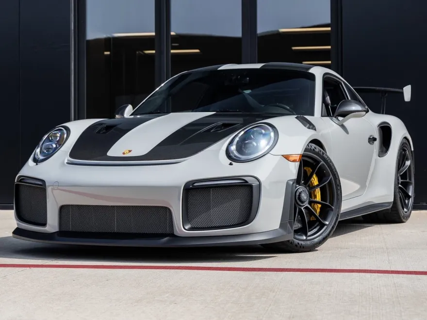 2018 Porsche 911 GT2 RS photo 1