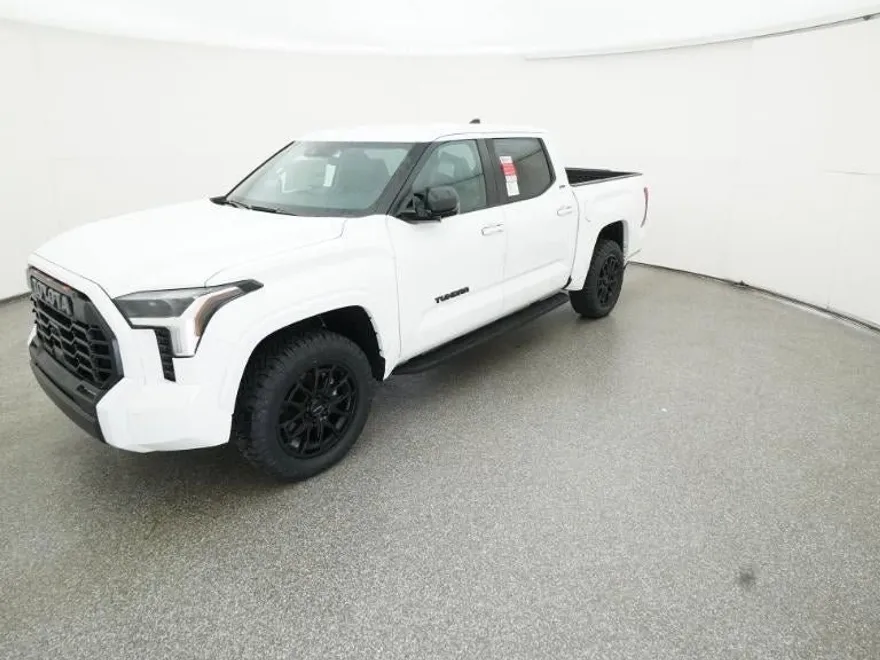2026 Toyota Tundra SR5 photo 1