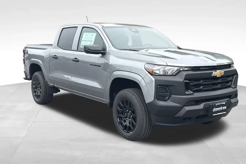 2026 Chevrolet Colorado Work Truck photo 1