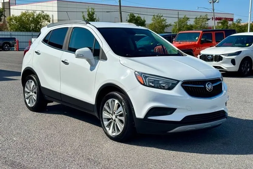 2019 Buick Encore Preferred photo 1