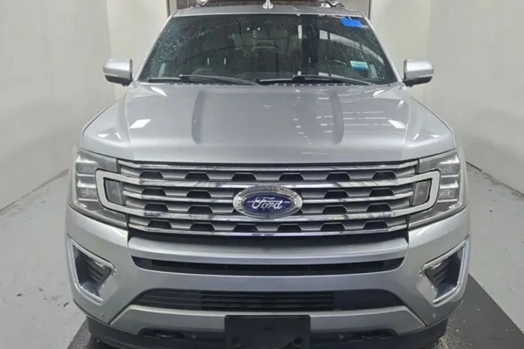 2020 Ford Expedition Limited photo 1