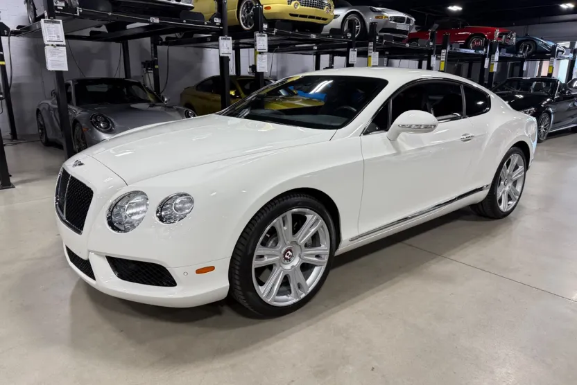 2013 Bentley Continental GT V8 photo 1