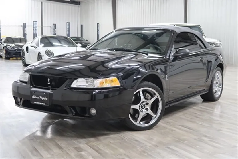 1999 Ford Mustang Cobra Convertible photo 1