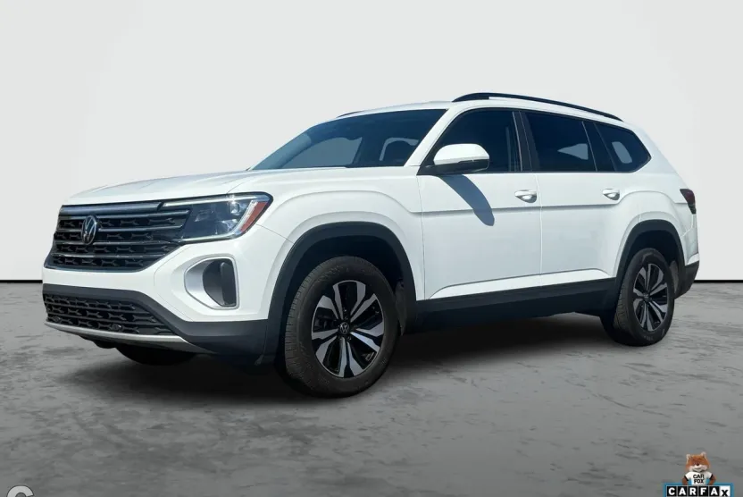 2024 Volkswagen Atlas SE photo 1