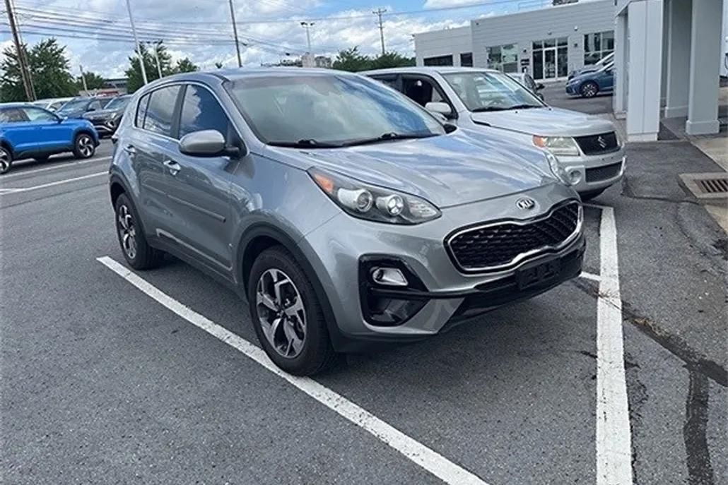 2022 Kia Sportage LX photo 1