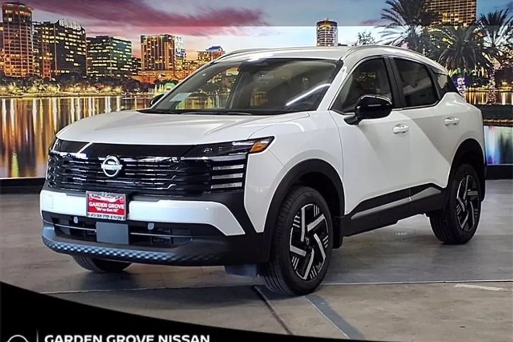 2026 Nissan Kicks SV photo 1