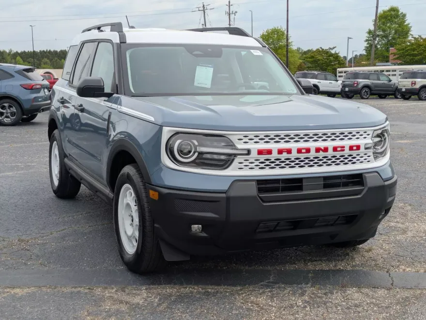 2025 Ford Bronco Sport Heritage photo 1