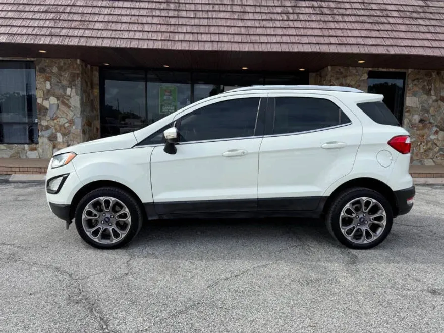 2020 Ford EcoSport Titanium photo 1