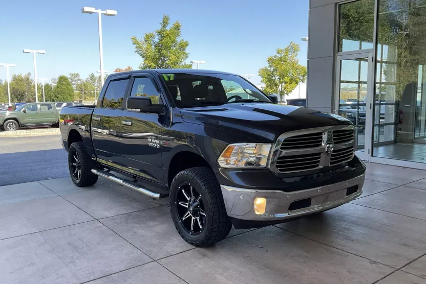 2017 Ram 1500 Big Horn photo 1